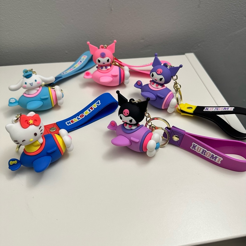 Hello Kitty and Friends keychains